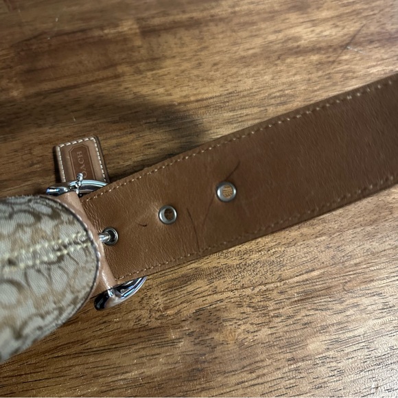 Vtg Coach Signature Soho bag Jaquard and Leather - Picture 3 of 6